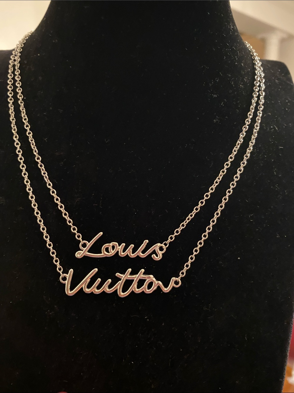 Fashion Jewelry LV Double-Layer Script Necklace - Silver Tone